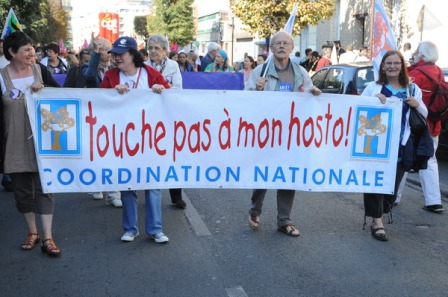 Banderole Touche pas à mon Hosto! coordination Nationale
